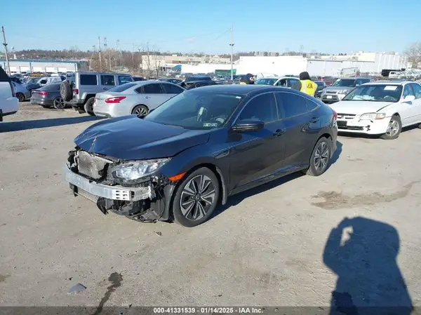 JHMFC1F31JX032407 2018 HONDA CIVIC - Image 2