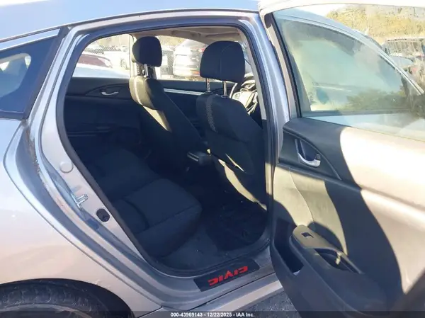 JHMFC1F31JX037350 2018 HONDA CIVIC - Image 8