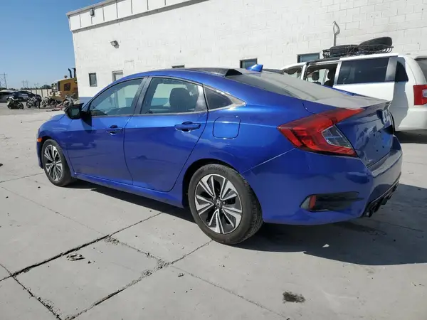 JHMFC1F32JX002686 2018 HONDA CIVIC - Image 2