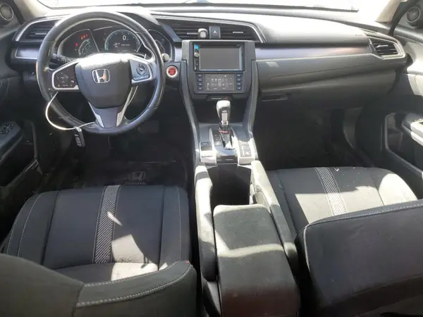 JHMFC1F32JX002686 2018 HONDA CIVIC - Image 8