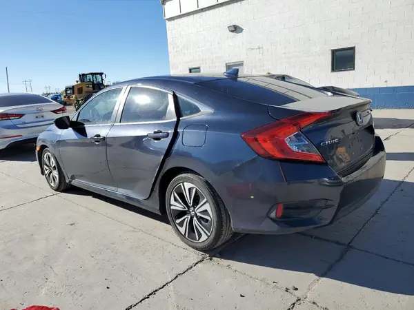 JHMFC1F32JX004552 2018 HONDA CIVIC - Image 2