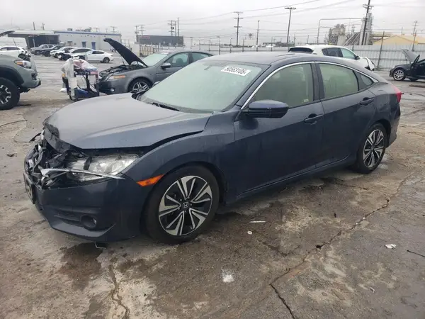 JHMFC1F32JX006088 2018 HONDA CIVIC - Image 1