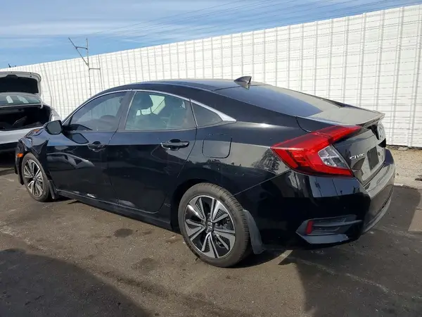 JHMFC1F32JX011193 2018 HONDA CIVIC - Image 2