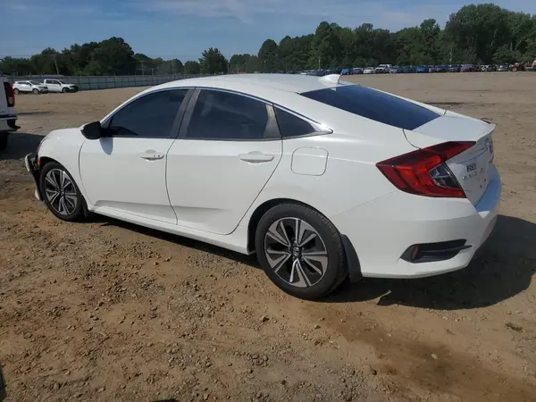 JHMFC1F32JX012070 2018 HONDA CIVIC - Image 2
