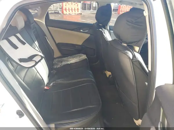 JHMFC1F32JX017382 2018 HONDA CIVIC - Image 8