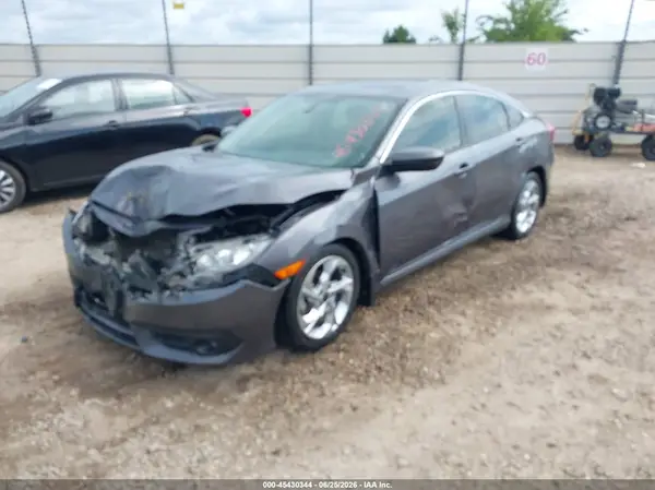 JHMFC1F32JX023473 2018 HONDA CIVIC - Image 2