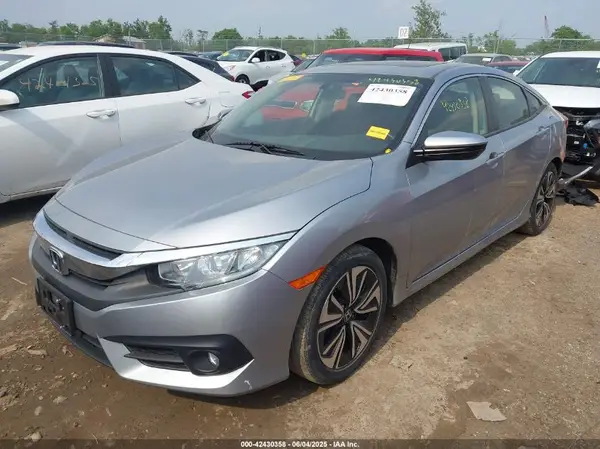 JHMFC1F32JX036725 2018 HONDA CIVIC - Image 2