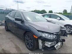 JHMFC1F32JX037261 2018 HONDA CIVIC