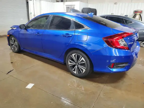 JHMFC1F32JX040158 2018 HONDA CIVIC - Image 2