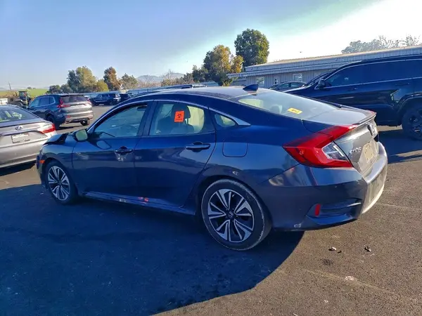 JHMFC1F32JX043433 2018 HONDA CIVIC - Image 2