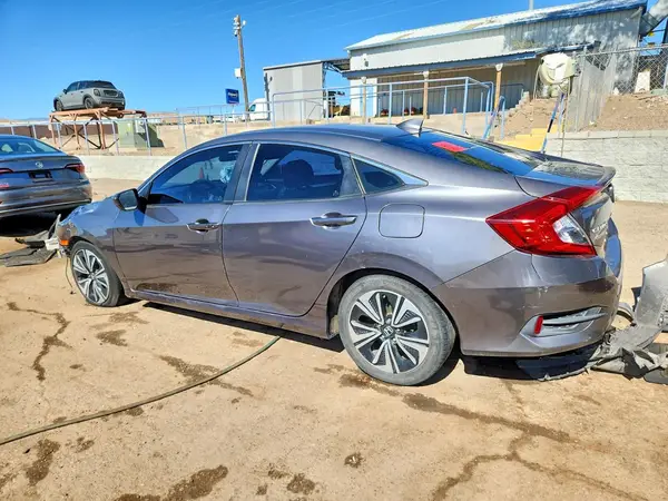 JHMFC1F32JX043965 2018 HONDA CIVIC - Image 2