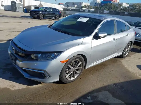 JHMFC1F32KX010630 2019 HONDA CIVIC - Image 2