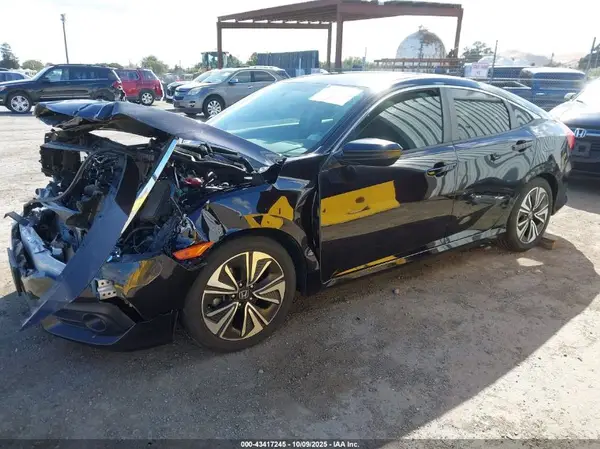 JHMFC1F33JX022011 2018 HONDA CIVIC - Image 2
