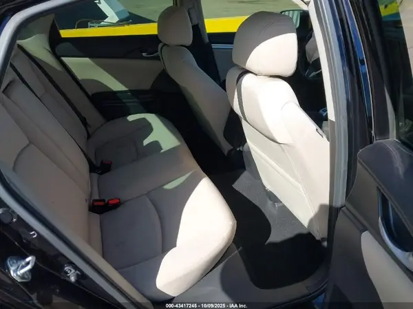 JHMFC1F33JX022011 2018 HONDA CIVIC - Image 8