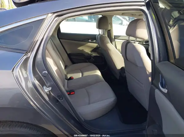 JHMFC1F33JX030495 2018 HONDA CIVIC - Image 8