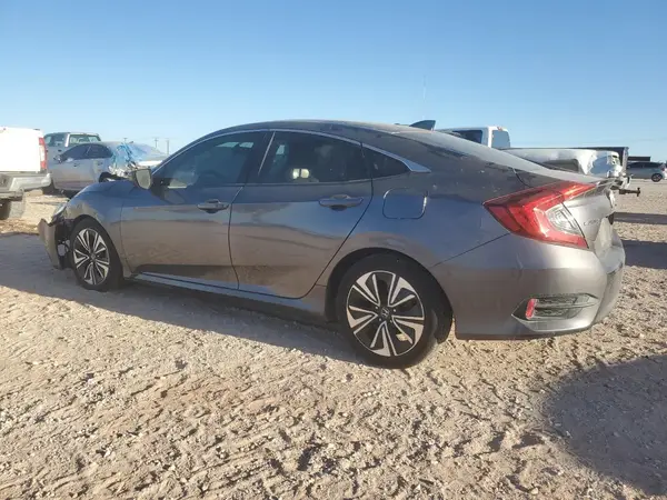 JHMFC1F33JX033025 2018 HONDA CIVIC - Image 2