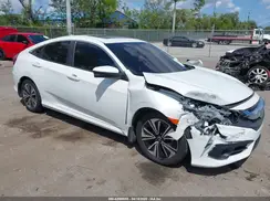 JHMFC1F33JX034711 2018 HONDA CIVIC