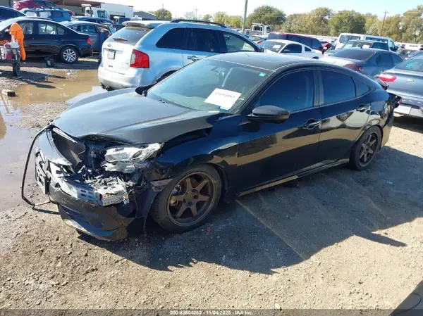 JHMFC1F34JX000986 2018 HONDA CIVIC - Image 2
