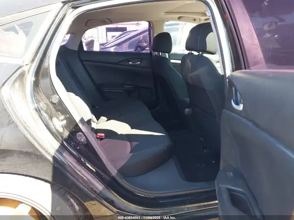 JHMFC1F34JX000986 2018 HONDA CIVIC - Image 8