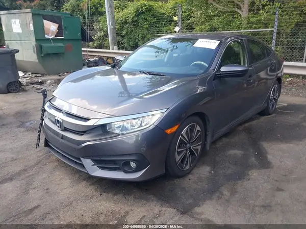 JHMFC1F34JX007064 2018 HONDA CIVIC - Image 2