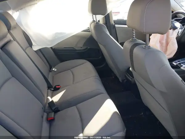 JHMFC1F34JX015827 2018 HONDA CIVIC - Image 8