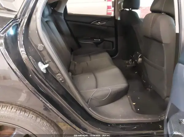 JHMFC1F34JX015875 2018 HONDA CIVIC - Image 8