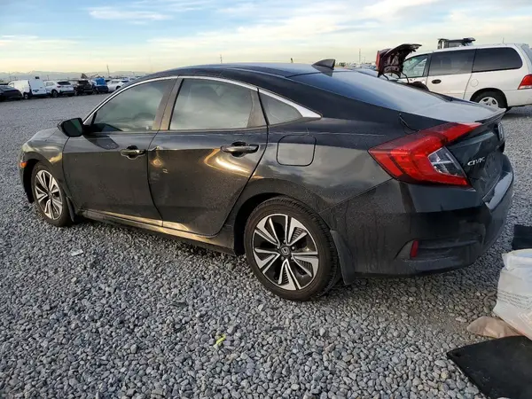 JHMFC1F34JX034331 2018 HONDA CIVIC - Image 2