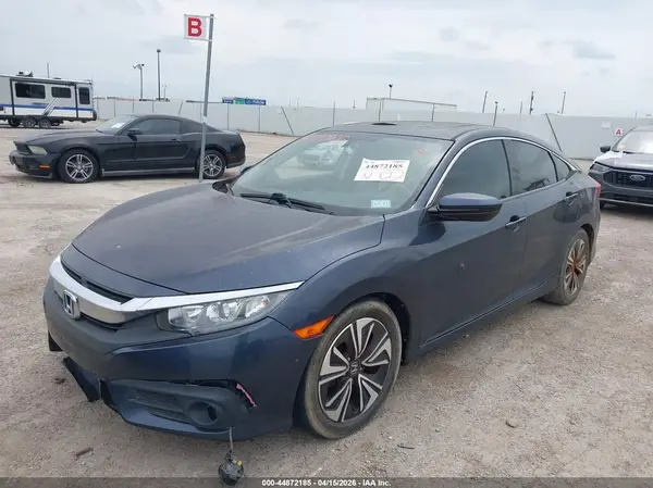 JHMFC1F34JX042669 2018 HONDA CIVIC - Image 2