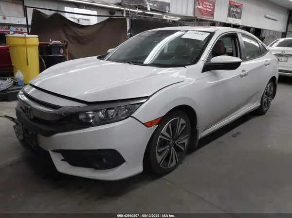 JHMFC1F35JX001046 2018 HONDA CIVIC - Image 2