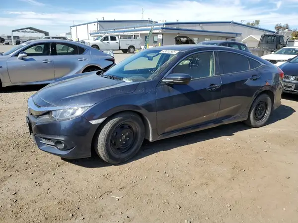 JHMFC1F35JX004075 2018 HONDA CIVIC - Image 1