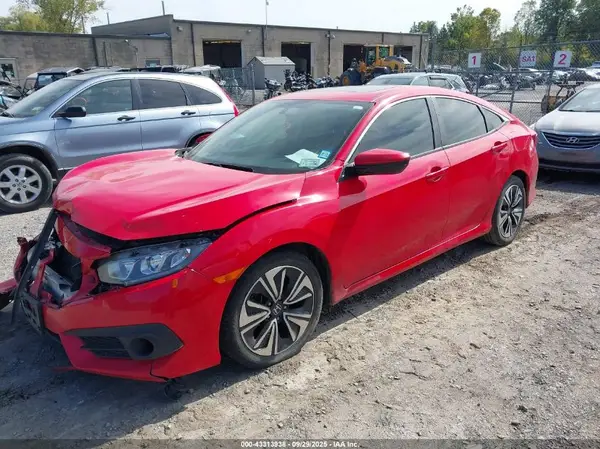 JHMFC1F35JX012113 2018 HONDA CIVIC - Image 2
