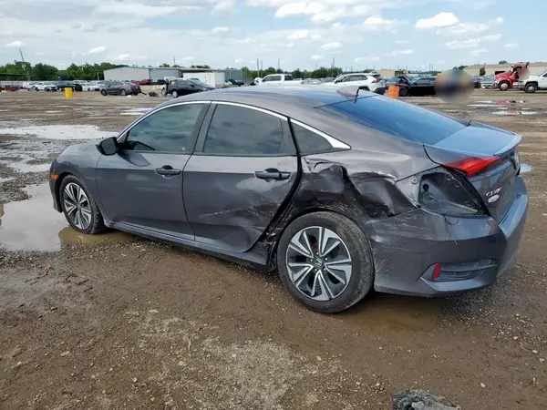 JHMFC1F35JX018879 2018 HONDA CIVIC - Image 2