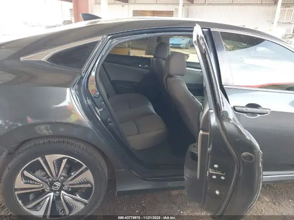 JHMFC1F35JX021667 2018 HONDA CIVIC - Image 8