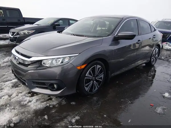 JHMFC1F35JX024228 2018 HONDA CIVIC - Image 2