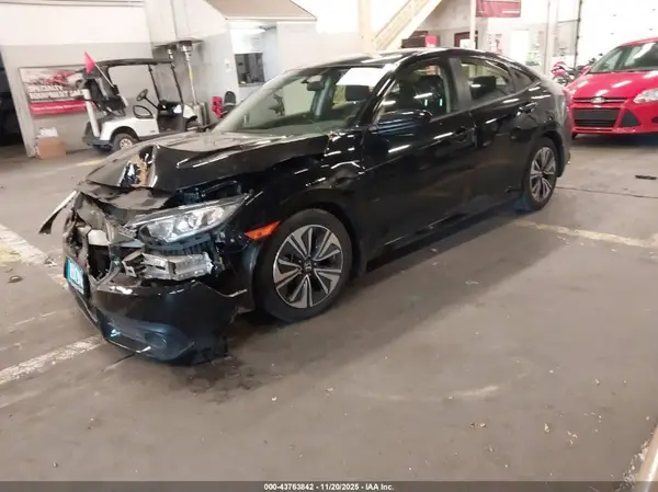 JHMFC1F35JX025119 2018 HONDA CIVIC - Image 2