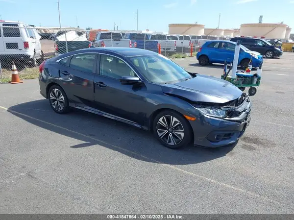 JHMFC1F35JX031034 2018 HONDA CIVIC - Image 1