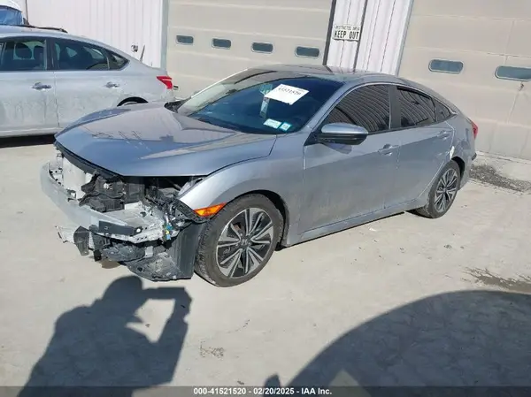 JHMFC1F35JX040378 2018 HONDA CIVIC - Image 2