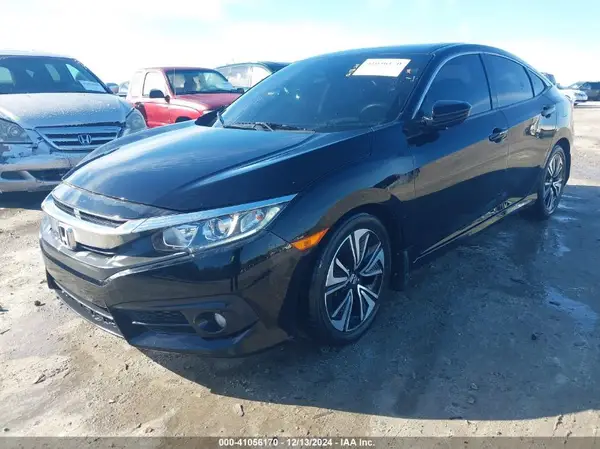 JHMFC1F36JX000701 2018 HONDA CIVIC - Image 2