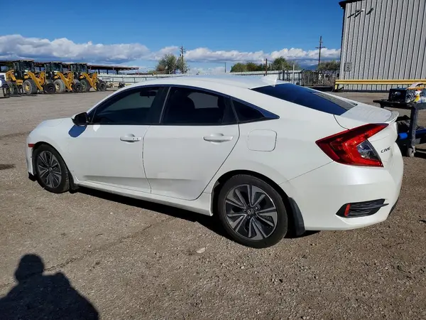 JHMFC1F36JX007552 2018 HONDA CIVIC - Image 2