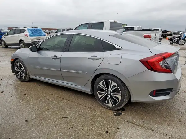 JHMFC1F36JX007700 2018 HONDA CIVIC - Image 2