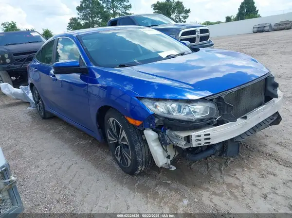 JHMFC1F36JX015117 2018 HONDA CIVIC - Image 1