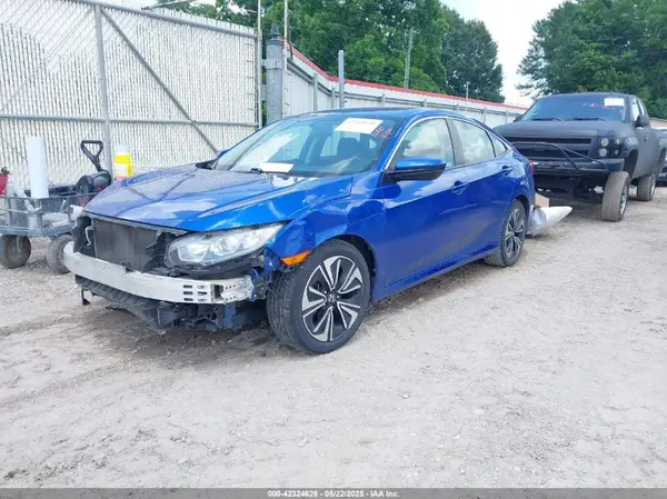 JHMFC1F36JX015117 2018 HONDA CIVIC - Image 2