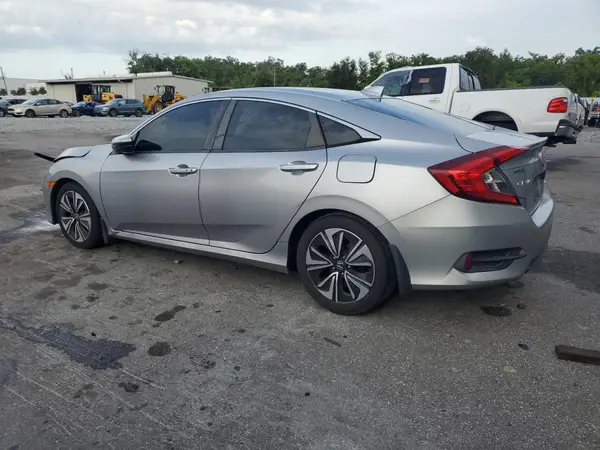 JHMFC1F36JX020902 2018 HONDA CIVIC - Image 2