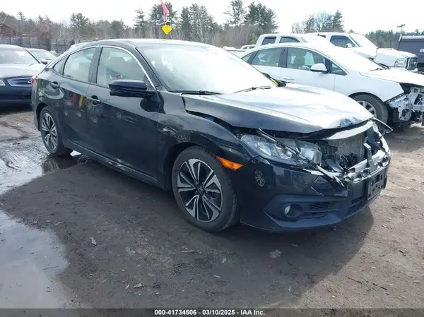 JHMFC1F36JX021404 2018 HONDA CIVIC - Image 1