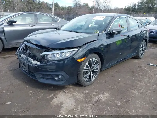 JHMFC1F36JX021404 2018 HONDA CIVIC - Image 2