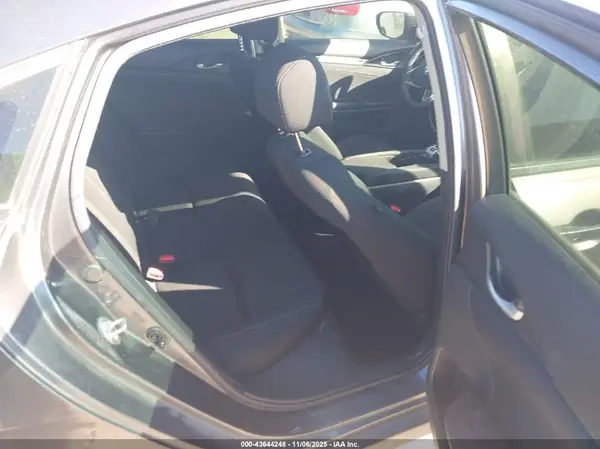 JHMFC1F36JX033472 2018 HONDA CIVIC - Image 8