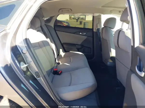 JHMFC1F37JX002229 2018 HONDA CIVIC - Image 8