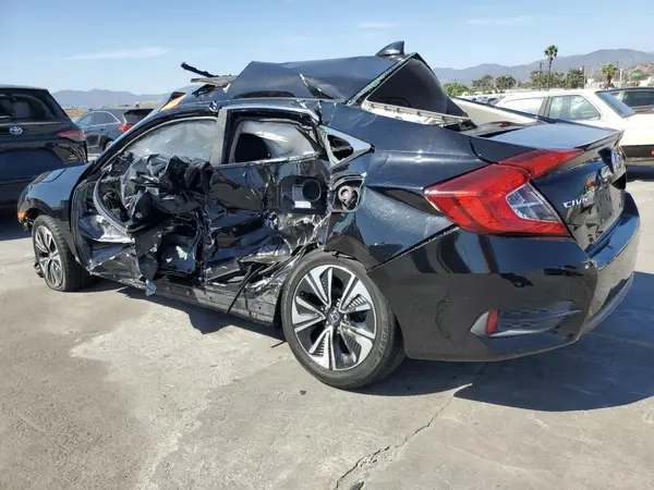 JHMFC1F37JX006779 2018 HONDA CIVIC - Image 2