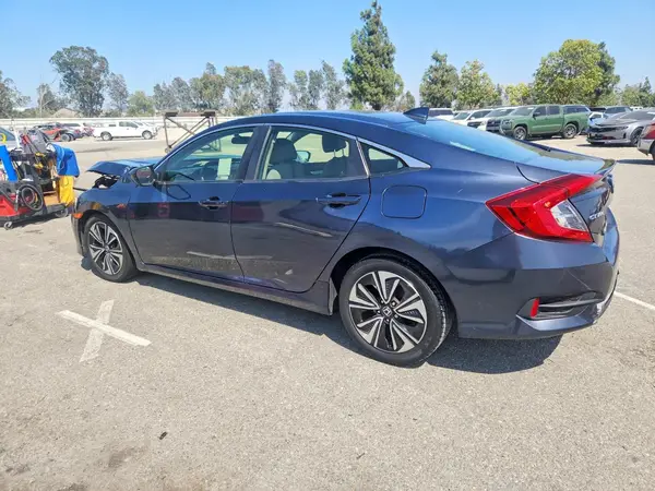 JHMFC1F37JX012663 2018 HONDA CIVIC - Image 2
