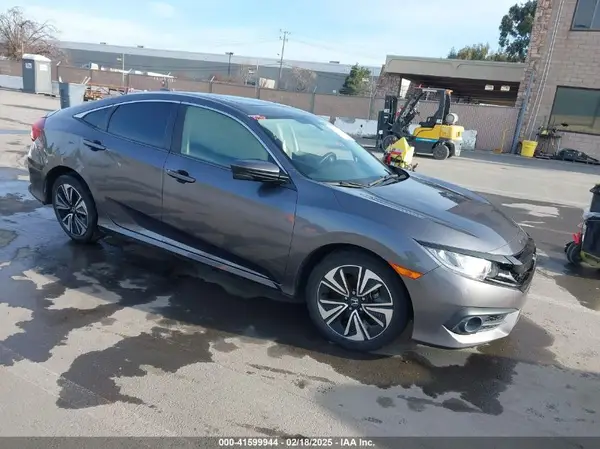 JHMFC1F37JX017636 2018 HONDA CIVIC - Image 1